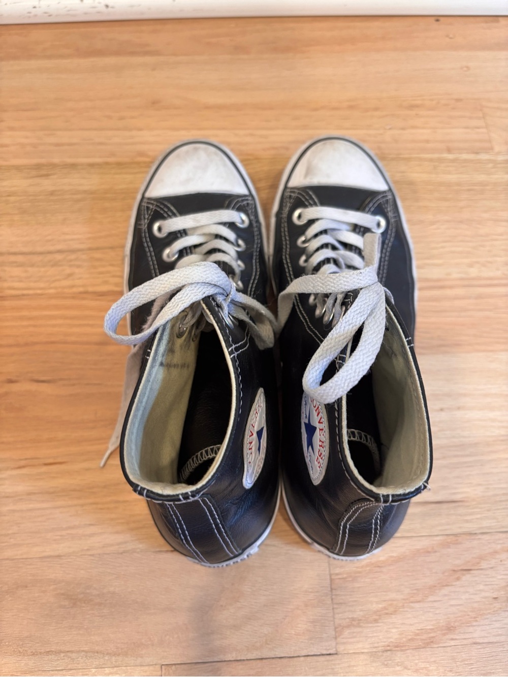 Converse Chuck Taylor All Star Leather High Tops in black size women's 9 - Picture 6 of 12